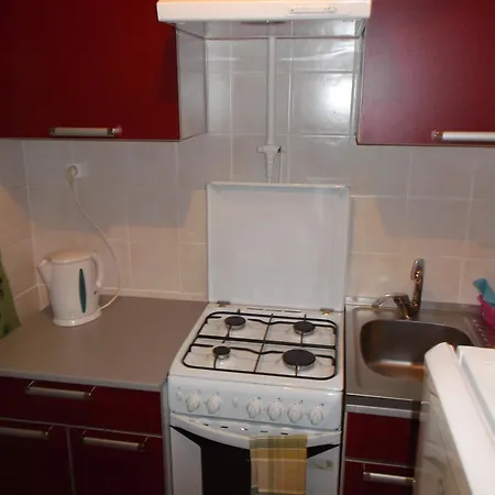 Airport Apartament *